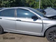 ✅ 2015 Honda Accord Sport • VIN: 1HGCR2F5XFA167584 • Lot: 43059462. Listed on IAAI with 185,685 mi. Free auction sales archive from the USA and detailed vehicle history report at DreamBid. Image 13.