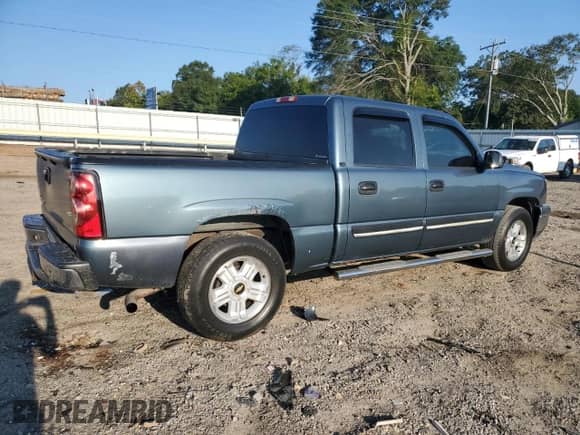2006 Chevrolet Silverado 1500 LT1 с VIN 2GCEK13T561120496, выставлен на аукционе Copart как лот 70899855 с пробегом 369 542 миль миль и Списание • Salvage title. История ставок и продаж доступна на DreamBid. Изображение 3.