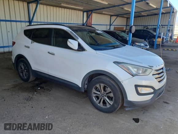 ✅ 2015 Hyundai Santa Fe • VIN: 5XYZUDLB1FG275315 • Lot: 86629095. Wystawiony na Copart z przebiegiem 177 246 mil. Bezpłatny archiwum sprzedaży aukcyjnych z USA i szczegółowy raport historii pojazdu na DreamBid. Zdjęcie 4.