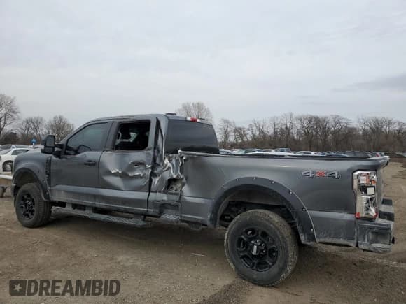 ✅ 2023 Ford F-250 XL • VIN: 1FT8W2BN6PEE15746 • Lot: 47474725. Listed on Copart with 14,601 mi. Free auction sales archive from the USA and detailed vehicle history report at DreamBid. Image 2.