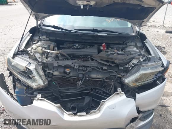 ✅ 2015 Nissan Rogue SV • VIN: KNMAT2MT1FP507629 • Lot: 43062914. Wystawiony na IAAI z przebiegiem 203 467 mil. Bezpłatny archiwum sprzedaży aukcyjnych z USA i szczegółowy raport historii pojazdu na DreamBid. Zdjęcie 10.