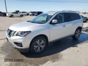 ✅ 2020 Nissan Pathfinder S • VIN: 5N1DR2AM4LC649853 • Lot: 71276865. Wystawiony na Copart z przebiegiem 40 175 mil. Bezpłatny archiwum sprzedaży aukcyjnych z USA i szczegółowy raport historii pojazdu na DreamBid. Zdjęcie 1.