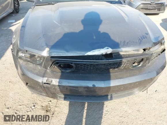 ✅ 2011 Ford Mustang Premium • VIN: 1ZVBP8AM1B5157592 • Lot: 43350539. Listed on IAAI with 140,346 mi. Free auction sales archive from the USA and detailed vehicle history report at DreamBid. Image 6.