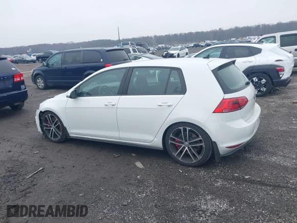 ✅ 2017 Volkswagen Golf GTI S • VIN: 3VW447AU8HM069797 • Lot: 43697261. Listed on IAAI with 177,838 mi. Free auction sales archive from the USA and detailed vehicle history report at DreamBid. Image 14.