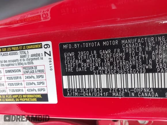 ✅ 2006 Toyota Matrix STD • VIN: 2T1LR30E36C560299 • Lot: 43052957. Wystawiony na IAAI z przebiegiem 299 999 mil. Bezpłatny archiwum sprzedaży aukcyjnych z USA i szczegółowy raport historii pojazdu na DreamBid. Zdjęcie 9.