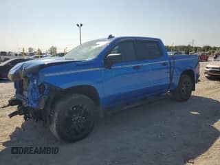 2025 Chevrolet Silverado 1500 Custom z VIN 1GCPKBEK2SZ145571, wystawiony jako Copart lot #68425465 z przebiegiem Nie podano mil oraz Szkoda całkowita • Salvage title. Historia ofert i sprzedaży dostępna na DreamBid. Obrazek 1.