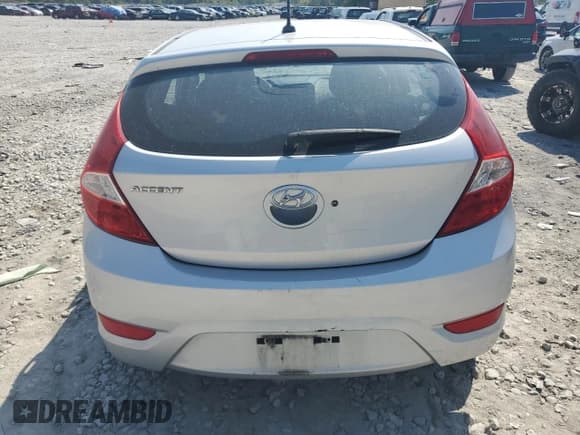 ✅ 2013 Hyundai Accent GS • VIN: KMHCT5AE4DU091473 • Lot: 72529404. Wystawiony na Copart z przebiegiem 65 799 mil. Bezpłatny archiwum sprzedaży aukcyjnych z USA i szczegółowy raport historii pojazdu na DreamBid. Zdjęcie 6.