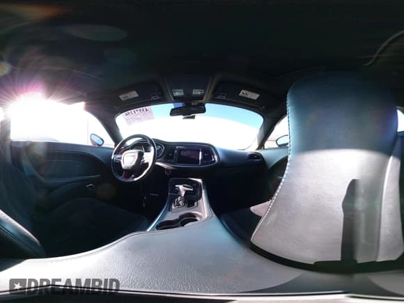 ✅ 2018 Dodge Challenger R/T Scat Pack • VIN: 2C3CDZFJ7JH131692 • Lot: 43571256. Listed on IAAI with 88,166 mi. Free auction sales archive from the USA and detailed vehicle history report at DreamBid. Image 18.