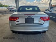 ✅ 2014 Audi S5 Premium Plus • VIN: WAUCGAFH6EN003424 • Lot: 96463995. Wystawiony na Copart z przebiegiem 27 275 mil. Bezpłatny archiwum sprzedaży aukcyjnych z USA i szczegółowy raport historii pojazdu na DreamBid. Zdjęcie 6.
