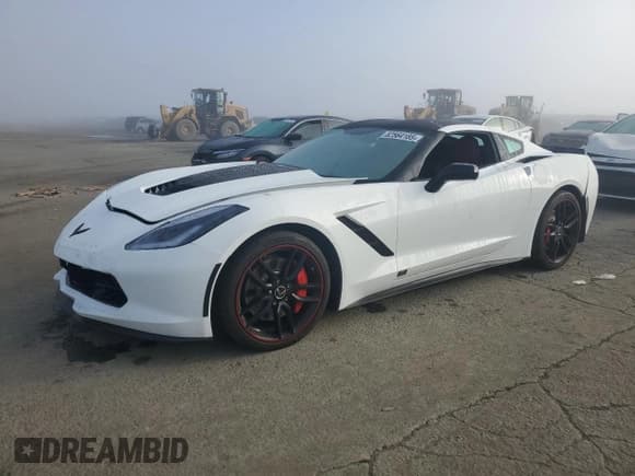 ✅ 2016 Chevrolet Corvette Z51 3LT • VIN: 1G1YM2D77G5106963 • Lot: 82564185. Listed on Copart with 81,648 mi. Free auction sales archive from the USA and detailed vehicle history report at DreamBid. Image 1.