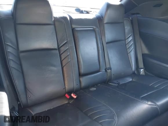 ✅ 2016 Dodge Challenger SRT Hellcat • VIN: 2C3CDZC93GH270902 • Lot: 43863546. Listed on IAAI with 33,410 mi. Free auction sales archive from the USA and detailed vehicle history report at DreamBid. Image 8.