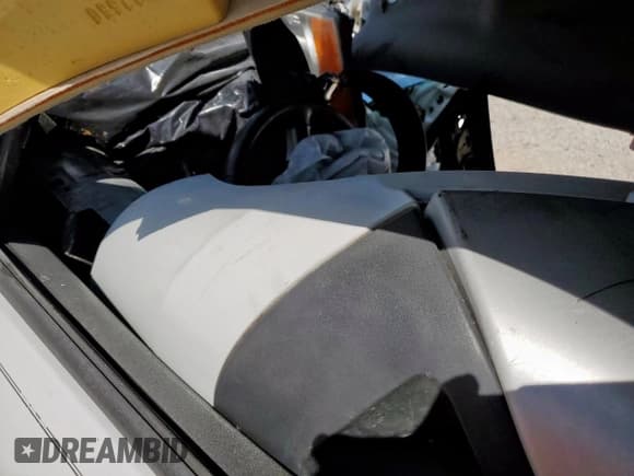 ✅ 2006 Pontiac Torrent • VIN: 2CKDL63F866145095 • Lot: 81833705. Listed on Copart with Not provided. Free auction sales archive from the USA and detailed vehicle history report at DreamBid. Image 8.