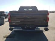 ✅ 2020 Chevrolet Silverado 1500 LT • VIN: 3GCUYDED6LG175138 • Lot: 77797664. Wystawiony na Copart z przebiegiem 93 231 mil. Bezpłatny archiwum sprzedaży aukcyjnych z USA i szczegółowy raport historii pojazdu na DreamBid. Zdjęcie 6.