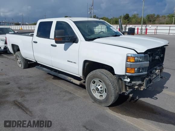 ✅ 2019 Chevrolet Silverado 2500HD Work Truck • VIN: 1GC1CREG5KF254714 • Лот: 43803438. Опубликован ранее на IAAI с пробегом 298 665 миль. Бесплатный доступ к архиву аукционных продаж из США и подробный отчёт об истории автомобиля на DreamBid. Изображение 1.