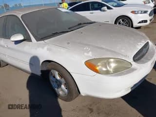 ✅ 2003 Ford Taurus SE Standard • VIN: 1FAFP53243G204186 • Lot: 43867303. Listed on IAAI with 167,890 mi. Free auction sales archive from the USA and detailed vehicle history report at DreamBid. Image 1.