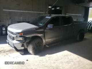 ✅ 2020 Chevrolet Silverado 1500 Custom • VIN: 1GCUYBEF2LZ201370 • Лот: 81977215. Опубликован ранее на Copart с пробегом 81 504 миль. Бесплатный доступ к архиву аукционных продаж из США и подробный отчёт об истории автомобиля на DreamBid. Изображение 1.