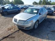 ✅ 2012 Lincoln MKS • VIN: 1LNHL9DR0CG801316 • Lot: 42656829. Wystawiony na IAAI z przebiegiem 327 728 mil. Bezpłatny archiwum sprzedaży aukcyjnych z USA i szczegółowy raport historii pojazdu na DreamBid. Zdjęcie 16.