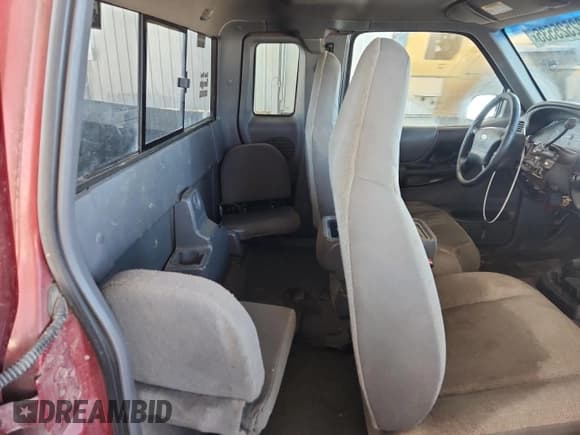 ✅ 2001 Ford Ranger XL • VIN: 1FTYR14U01PA31625 • Lot: 82525535. Listed on Copart with 195,040 mi. Free auction sales archive from the USA and detailed vehicle history report at DreamBid. Image 10.