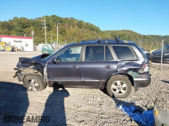 ✅ 2006 Hyundai Santa Fe GLS • VIN: KM8SC73D16U104176 • Лот: 43419641. Опубликован ранее на IAAI с пробегом Не указан. Бесплатный доступ к архиву аукционных продаж из США и подробный отчёт об истории автомобиля на DreamBid. Изображение 15.