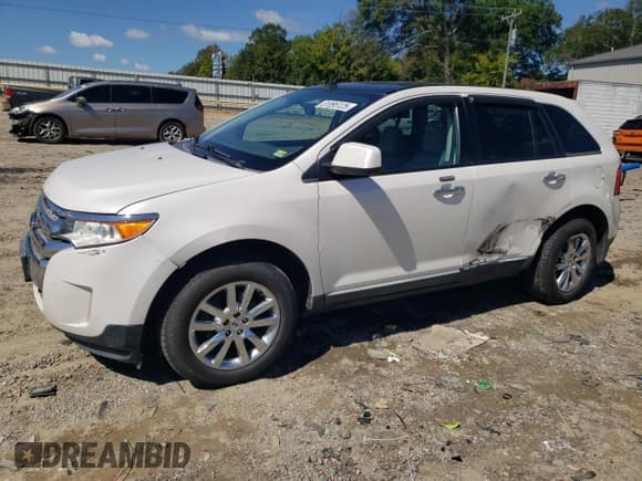 ✅ 2011 Ford Edge SEL • VIN: 2FMDK3JC7BBA14917 • Lot: 81095125. Listed on Copart with 171,337 mi. Free auction sales archive from the USA and detailed vehicle history report at DreamBid. Image 1.