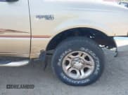 ✅ 2000 Ford Ranger XL • VIN: 1FTZR15V0YPB30483 • Lot: 43247063. Wystawiony na IAAI z przebiegiem 180 594 mil. Bezpłatny archiwum sprzedaży aukcyjnych z USA i szczegółowy raport historii pojazdu na DreamBid. Zdjęcie 16.