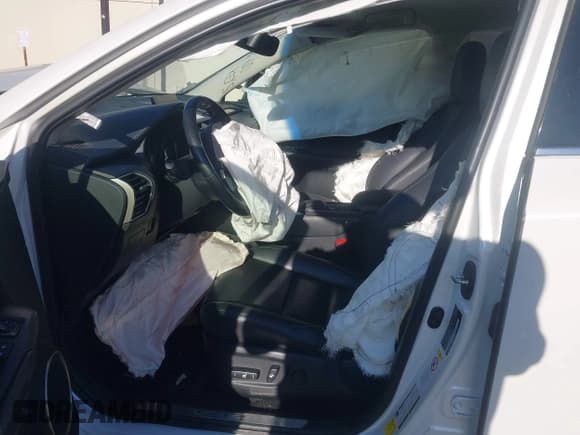 ✅ 2016 Lexus NX 200t • VIN: JTJYARBZ6G2043320 • Lot: 43072232. Wystawiony na IAAI z przebiegiem 81 614 mil. Bezpłatny archiwum sprzedaży aukcyjnych z USA i szczegółowy raport historii pojazdu na DreamBid. Zdjęcie 5.