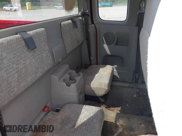 2006 Chevrolet Colorado Work Truck с VIN 1GCCS198768261545, выставлен на аукционе IAAI как лот 43278777 с пробегом 200 439 миль миль и . История ставок и продаж доступна на DreamBid. Изображение 8.