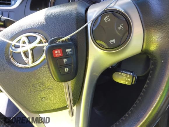 ✅ 2012 Toyota Camry L • VIN: 4T1BF1FK6CU148975 • Лот: 43492163. Опубликован ранее на IAAI с пробегом 170 000 миль. Бесплатный доступ к архиву аукционных продаж из США и подробный отчёт об истории автомобиля на DreamBid. Изображение 11.