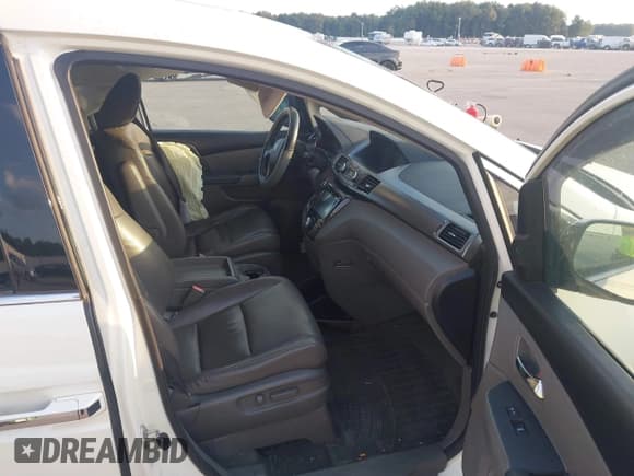 ✅ 2015 Honda Odyssey Touring Elite • VIN: 5FNRL5H96FB104131 • Lot: 43186162. Wystawiony na IAAI z przebiegiem 163 653 mil. Bezpłatny archiwum sprzedaży aukcyjnych z USA i szczegółowy raport historii pojazdu na DreamBid. Zdjęcie 5.