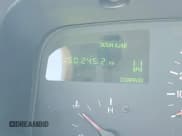 ✅ 1998 Lincoln Town Car Signature • VIN: 1LNFM82W1WY674095 • Lot: 42673161. Listed on IAAI with 150,245 mi. Free auction sales archive from the USA and detailed vehicle history report at DreamBid. Image 14.