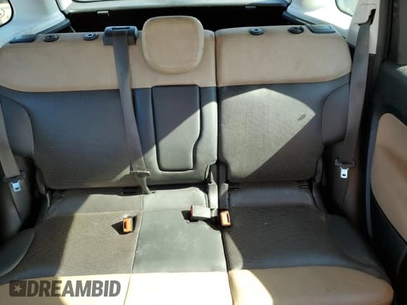 ✅ 2015 FIAT 500L Lounge • VIN: ZFBCFACH1FZ034734 • Lot: 76789884. Listed on Copart with 43,415 mi. Free auction sales archive from the USA and detailed vehicle history report at DreamBid. Image 10.