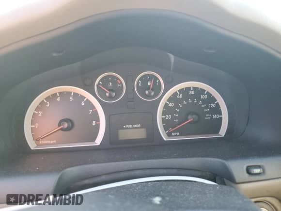 2005 Hyundai Santa Fe GLS с VIN KM8SC73D15U993589, выставлен на аукционе Copart как лот 74336774 с пробегом Не указан миль и Списание • Salvage title. История ставок и продаж доступна на DreamBid. Изображение 9.