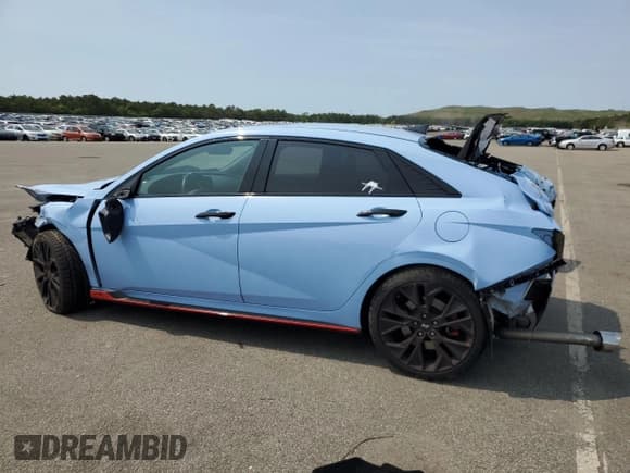 ✅ 2022 Hyundai Elantra • VIN: KMHLW4AK0NU007982 • Lot: 59550795. Listed on Copart with 36,957 mi. Free auction sales archive from the USA and detailed vehicle history report at DreamBid. Image 2.