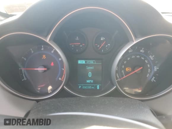 ✅ 2013 Chevrolet Cruze LS • VIN: 1G1PA5SG5D7193318 • Lot: 91470085. Listed on Copart with 90,395 mi. Free auction sales archive from the USA and detailed vehicle history report at DreamBid. Image 9.