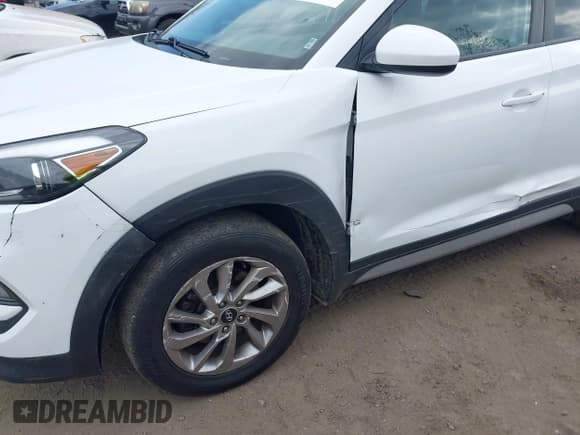 ✅ 2017 Hyundai Tucson SE • VIN: KM8J3CA48HU514659 • Lot: 43282314. Listed on IAAI with 128,356 mi. Free auction sales archive from the USA and detailed vehicle history report at DreamBid. Image 6.