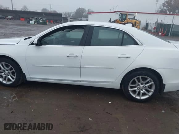 ✅ 2014 Chevrolet Malibu LT • VIN: 1G11C5SL1EF137977 • Лот: 43725596. Опубликован ранее на IAAI с пробегом 86 495 миль. Бесплатный доступ к архиву аукционных продаж из США и подробный отчёт об истории автомобиля на DreamBid. Изображение 14.
