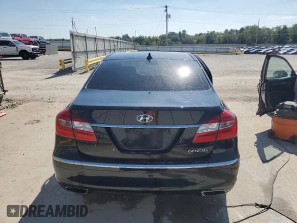 ✅ 2013 Hyundai Genesis 3.8L • VIN: KMHGC4DD9DU234951 • Lot: 84370405. Listed on Copart with 142,266 mi. Free auction sales archive from the USA and detailed vehicle history report at DreamBid. Image 6.