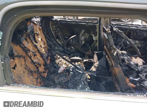 ✅ 2014 MINI Countryman • VIN: WMWZB3C5XEWR42262 • Lot: 42391574. Listed on IAAI with Not provided. Free auction sales archive from the USA and detailed vehicle history report at DreamBid. Image 8.