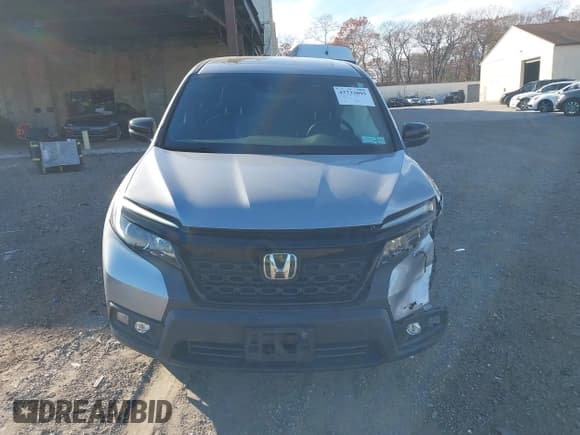 ✅ 2021 Honda Passport EX-L • VIN: 5FNYF8H51MB014349 • Lot: 43733895. Listed on IAAI with 36,679 mi. Free auction sales archive from the USA and detailed vehicle history report at DreamBid. Image 12.
