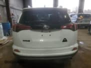 ✅ 2018 Toyota RAV4 XLE • VIN: 2T3RFREV6JW703002 • Лот: 92636325. Опубликован ранее на Copart с пробегом 32 316 миль. Бесплатный доступ к архиву аукционных продаж из США и подробный отчёт об истории автомобиля на DreamBid. Изображение 6.