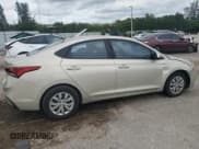 ✅ 2019 Hyundai Accent SE • VIN: 3KPC24A36KE049463 • Лот: 76319314. Опубликован ранее на Copart с пробегом 80 274 миль. Бесплатный доступ к архиву аукционных продаж из США и подробный отчёт об истории автомобиля на DreamBid. Изображение 3.