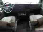 2017 Chevrolet Express Passenger LT z VIN 1GAZGPFGXH1193286, wystawiony jako Copart lot #88923785 z przebiegiem 78 237 mil mil oraz Szkoda całkowita • Salvage title. Historia ofert i sprzedaży dostępna na DreamBid. Obrazek 8.