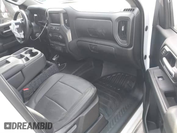 2020 Chevrolet Silverado 2500HD Work Truck z VIN 1GC1YLEY3LF274761, wystawiony jako IAAI lot #40893959 z przebiegiem 191 742 mil mil oraz . Historia ofert i sprzedaży dostępna na DreamBid. Obrazek 5.