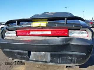 2012 Dodge Challenger SXT Plus z VIN 2C3CDYAGXCH291591, wystawiony jako IAAI lot #43492338 z przebiegiem 205 769 mil mil oraz . Historia ofert i sprzedaży dostępna na DreamBid. Obrazek 6.