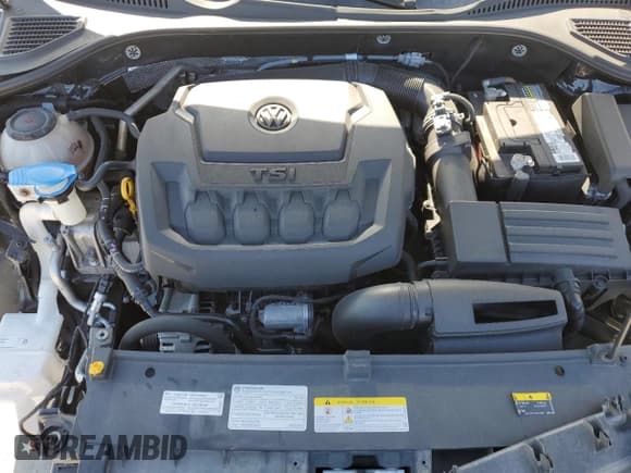 ✅ 2021 Volkswagen Passat SE • VIN: 1VWSA7A32MC000588 • Lot: 86081175. Listed on Copart with 122,630 mi. Free auction sales archive from the USA and detailed vehicle history report at DreamBid. Image 11.