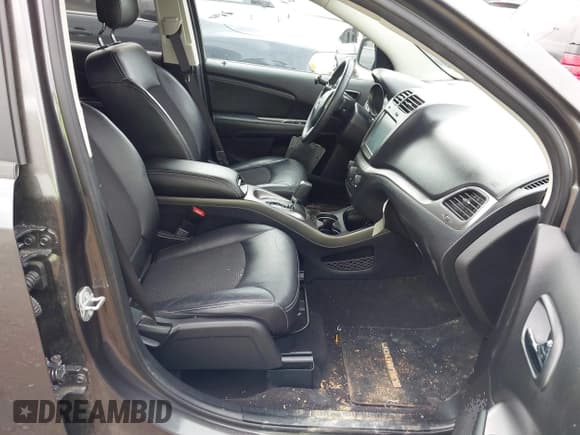 ✅ 2017 Dodge Journey Crossroad Plus • VIN: 3C4PDCGG3HT554624 • Лот: 41912617. Опубликован ранее на IAAI с пробегом 97 352 миль. Бесплатный доступ к архиву аукционных продаж из США и подробный отчёт об истории автомобиля на DreamBid. Изображение 5.