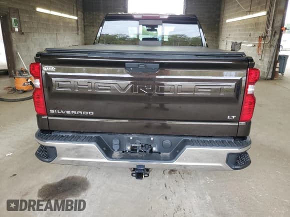 ✅ 2019 Chevrolet Silverado 1500 LT • VIN: 1GCUYDED0KZ127276 • Lot: 73691754. Wystawiony na Copart z przebiegiem 35 449 mil. Bezpłatny archiwum sprzedaży aukcyjnych z USA i szczegółowy raport historii pojazdu na DreamBid. Zdjęcie 6.