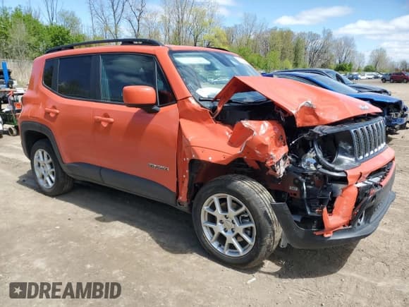 ✅ 2020 Jeep Renegade Altitude • VIN: ZACNJBBB6LPL22814 • Lot: 56070445. Listed on Copart with 17,515 mi. Free auction sales archive from the USA and detailed vehicle history report at DreamBid. Image 4.