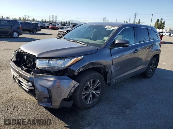 ✅ 2017 Toyota Highlander Hybrid LE • VIN: 5TDBGRFH0HS035183 • Лот: 48518165. Опубликован ранее на Copart с пробегом 74 455 миль. Бесплатный доступ к архиву аукционных продаж из США и подробный отчёт об истории автомобиля на DreamBid. Изображение 1.