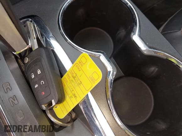 ✅ 2012 GMC Terrain SLT-2 • VIN: 2GKFLWE58C6341591 • Лот: 42617732. Опубликован ранее на IAAI с пробегом 136 790 миль. Бесплатный доступ к архиву аукционных продаж из США и подробный отчёт об истории автомобиля на DreamBid. Изображение 11.